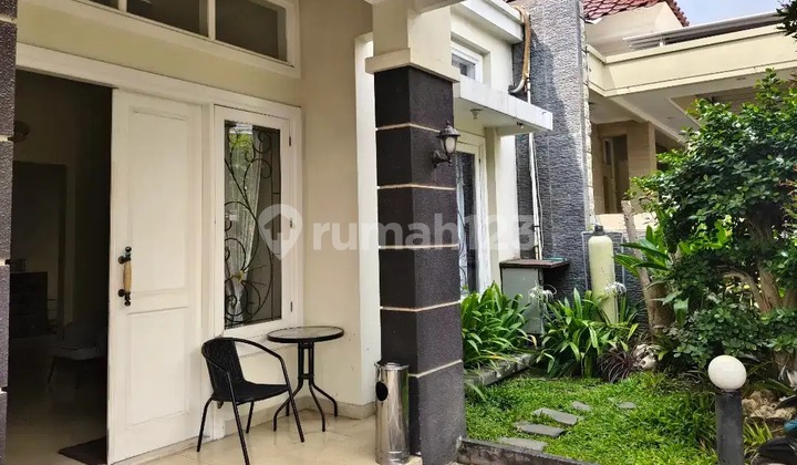 Rumah Siap Huni Central Park A Yani Strategis Dekat Ketintang, Raya A Yani
