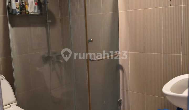 Well-Maintained Manyar House Ready to Occupancy, Strategic Location Near Kertajaya, Galaxy Mall 2