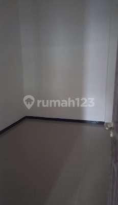 New Minimalist Wiguna House Ready to Occupy Strategically Located Near UPN 2