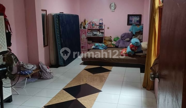 Rumah Lama Gayungsari Barat Row Jalan 2 Mobil Dekat Masjid Agung 2