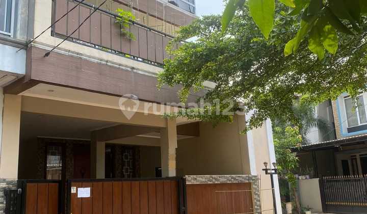 Dijual Rumah Hook Semi Furnish Ada Kolam Renang Di Griya Bukit Jaya Gunung Putri Bogor