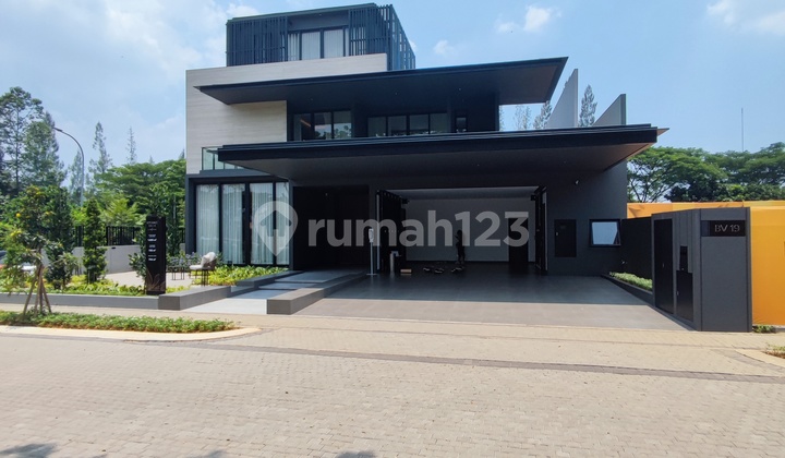 Botanic Villa At Navapark Bsd City Tangerang