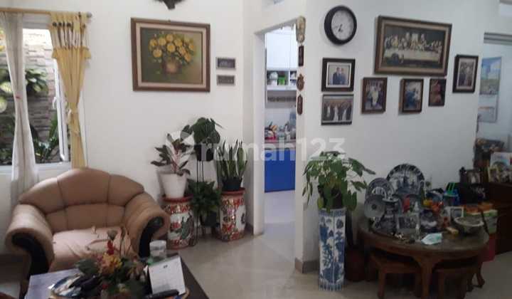 For Sale Semi-Furnished Ready-to-Occupy House In Green Park Residence Depok 2