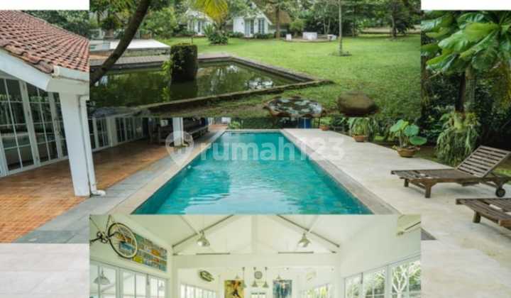 For Sale Beautiful and Private Villa with Swimming Pool in Parung Bogor Area