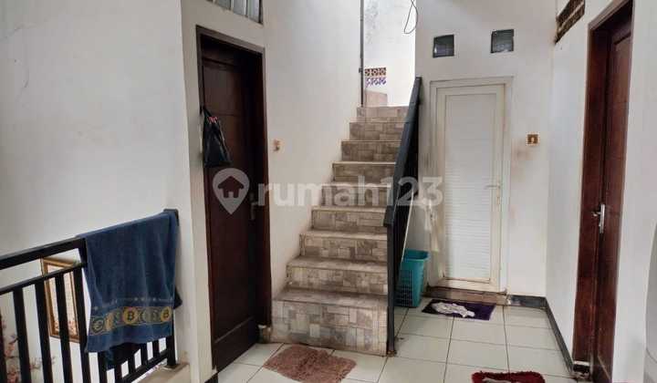 3-Story Boarding House for Sale in Cikini, Central Jakarta 2
