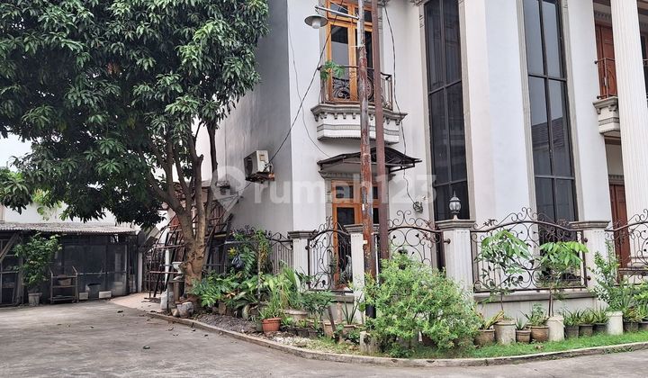 For Sale Luxury House Fully Furnished In Taman Kenari, Citeureup, Bogor 2