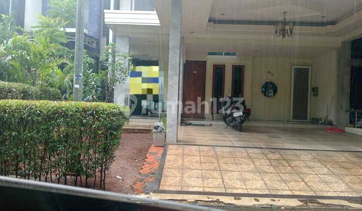 Dijual Rumah Semi Furnish Siap Huni di Citra Gran Cibubur 2