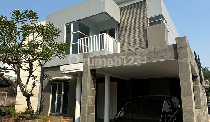 For Sale: Ready-to-Occupy House with Swimming Pool at Villa Mutiara Cibubur Harjamukti Depok