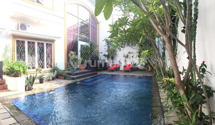 Dijual Rumah Mewah Ada Kolam Renang Di Boulevard Raffles Hills Cibubur 2
