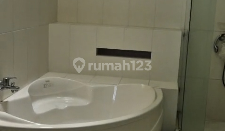 Dijual Cepat dan Murah Rumah Mewah di Boulevard Kota Wisata Cibubur 2