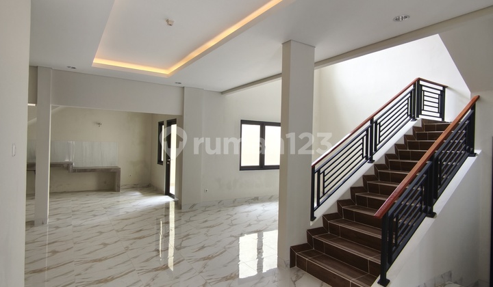 House for Sale Fully Renovated Ready to Live in Cibubur Tourist City 2