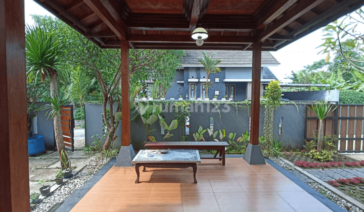 Rumah Dekat Monumen Jogja Kembali, Rumah Mewah di Jl. Palagan 2