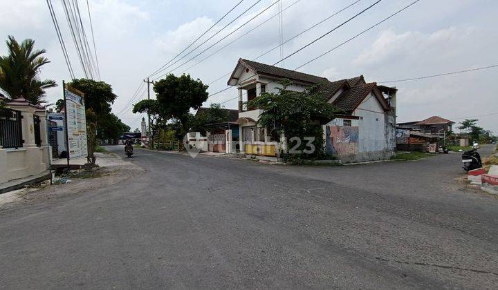 Tanah di Jalan Plumbon Barat Pasar Gentan Luas 159m2 2