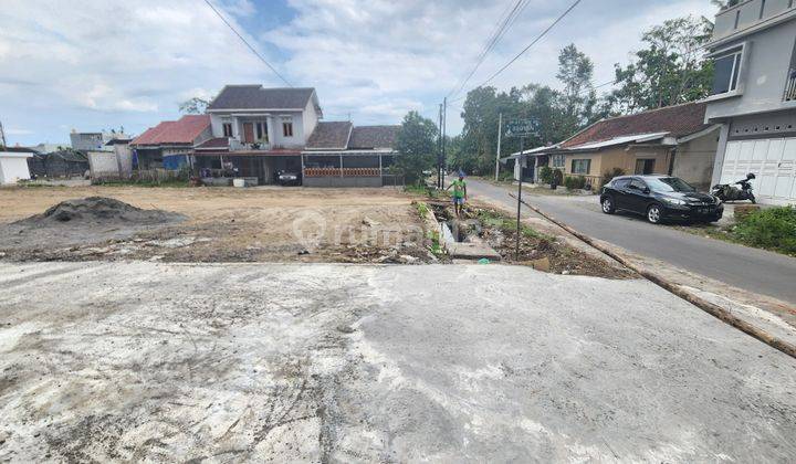 Tanah di Wedomartani Mangku Jalan Aspal Dekat Stadion Maguwo