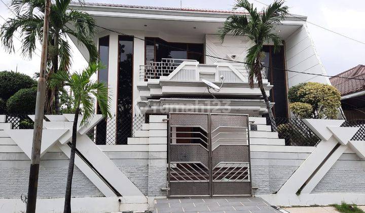 Rumah Mewah 2 Lantai Komplek Dharmahusada Indah Siap Huni 1