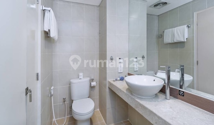 Active 6-Storey 3-Star Hotel Legian Kuta Bali Good Occupancy.