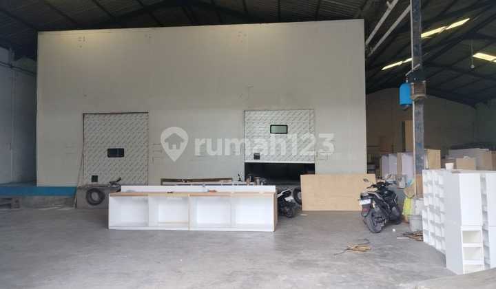 Gudang Cold Storage Pergudangan Safe and Lock Lingkar Timur Sidoarjo