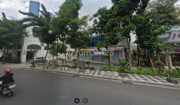 Ruko Pusat Kota Surabaya Raya Tunjungan Strategis Komersial 1