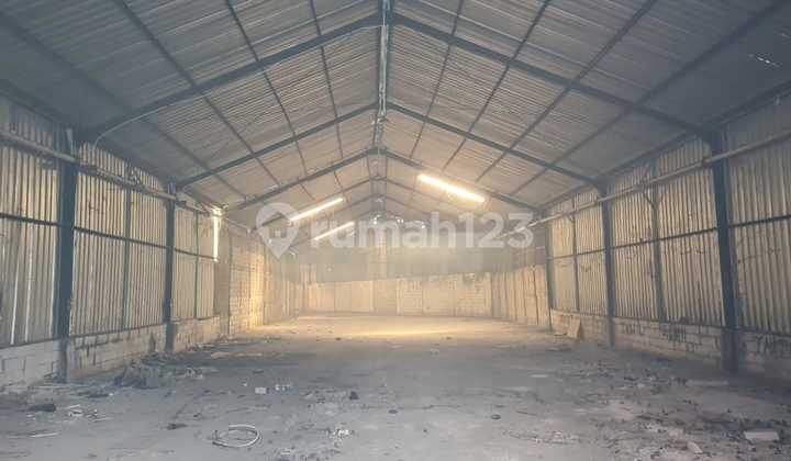 Warehouse and Land in Nambangan Kenjeran with 40ft Container Access. Warehouse and Land in Nambangan Kenjeran with 40ft Container Access.