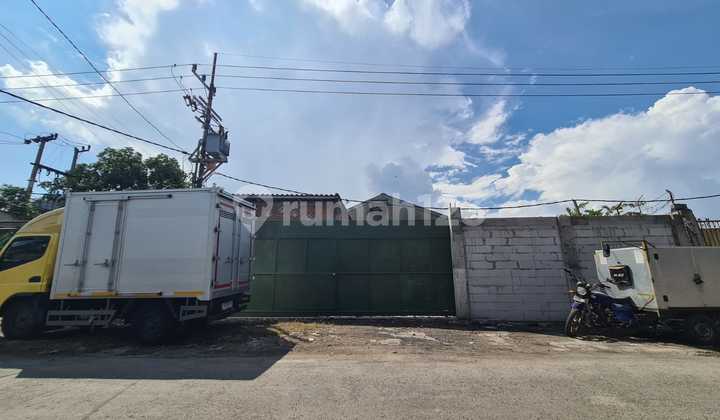 Warehouse and Land in Nambangan Kenjeran with 40ft Container Access. Warehouse and Land in Nambangan Kenjeran with 40ft Container Access.