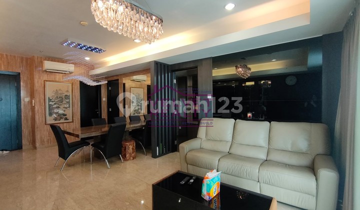For Rent Royale Springhill Kemayoran Apartment 2+1Br Area 165M2 #Vr1161