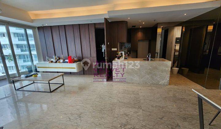 Dijual Apartemen Royale Springhill Kemayoran 3+1BR Luas 196m2 VR1043 2