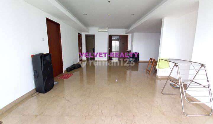 Dijual Apartment The Royale Springhill Residences 2+1 BR Vr780 1