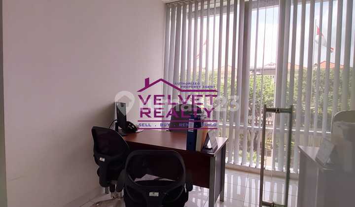 Dijual Ruko Royale Suite 3 Lantai Ukuran 4,5x13,5 Kondisi Bagus vr922 vr922