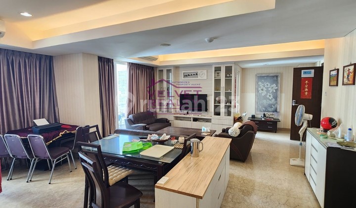 For Sale Apartment The Royale Springhill Kemayoran 3+2BR Area 192m2 #VR1124