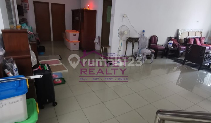 Dijual Rumah Griya Inti Sentosa Luas 300m2 2 Lantai #VR1134 Dijual Rumah Griya Inti Sentosa Luas 300m2 2 Lantai #VR1134