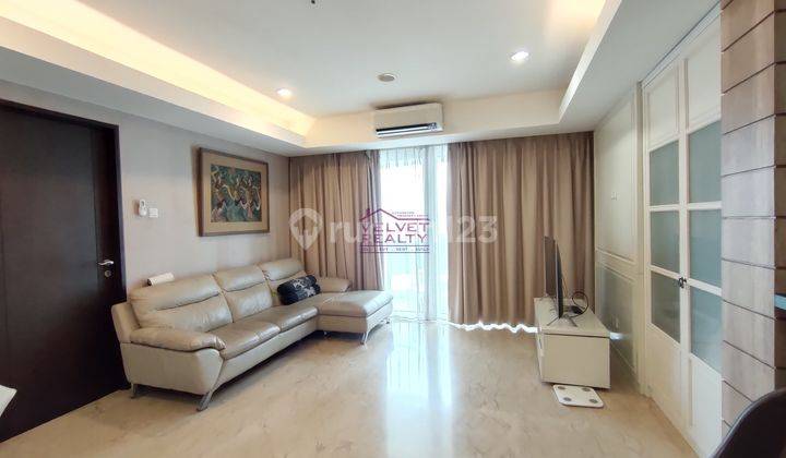 Disewakan Apartemen The Royale Springhill Kemayoran 2+1BR Luas 165m2 VR1106 2