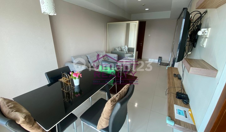 Disewakan Apartemen Springhill Terrace Kemayoran 3+1BR Luas 100m2 #VR1144 1