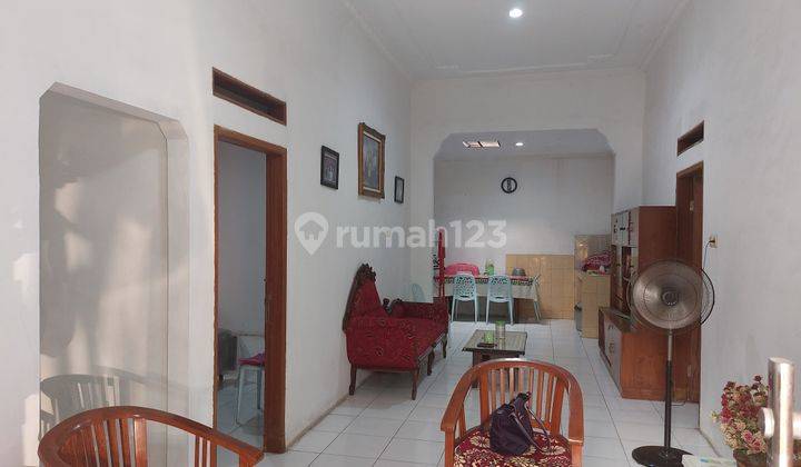 Rumah hoek 1 lantai siap huni, bebas banjir di perumahan Sukatani Permai, Tapos Depok 2