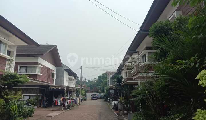 Rumah 2 Lantai siap huni di Denaya Green Residence Jatisampurna 2