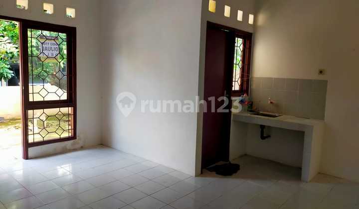Single story house in Permata Puri 3, Cimanggis Depok, negotiable price. 2