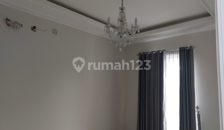 2-Story Ready-to-Occupy House in Town House Grand Kartika Cibubur, East Jakarta 2