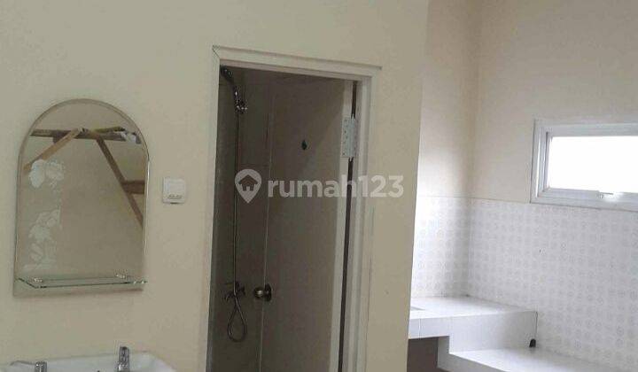 Ruko 2 LT STRATEGIS  PST KOTA Bandung