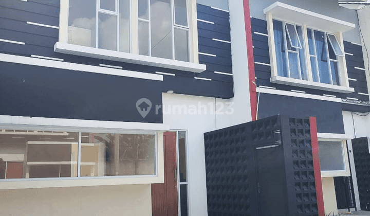Rumah Mewah 2 Lantai Dengan Bonus Fasilitas Smart Home, CCTV dan Free Kanopi Cantik Nyaman dan Aman 1