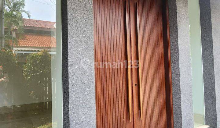 Rumah minimalis modern dikawasan elit pondok indah 2