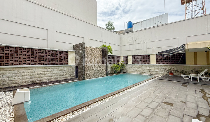 Private Luxury Home At Tanjung Barat 2