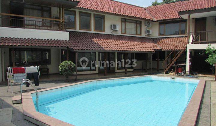 Well Maintained 3 Bedroom House With Pool And Negotiable Price In Pondok Indah Pndind076 1