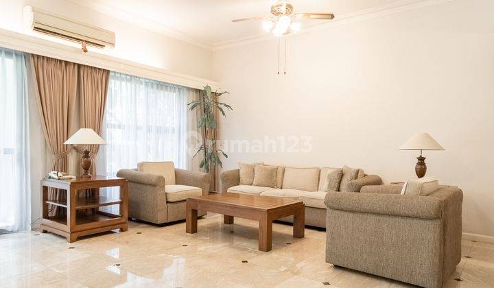 Well Maintained 3 Bedrooms Furnished Townhouse Inside Compound In Permata Hijau Ph004 1