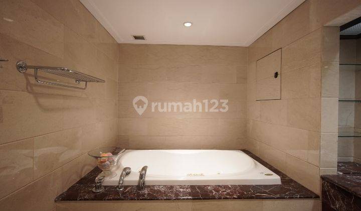 Luxury 3 Bedroom Apartment In Scbd Suites Near To Sudirman And Senayan. Fully Furnished Scbdst088 15