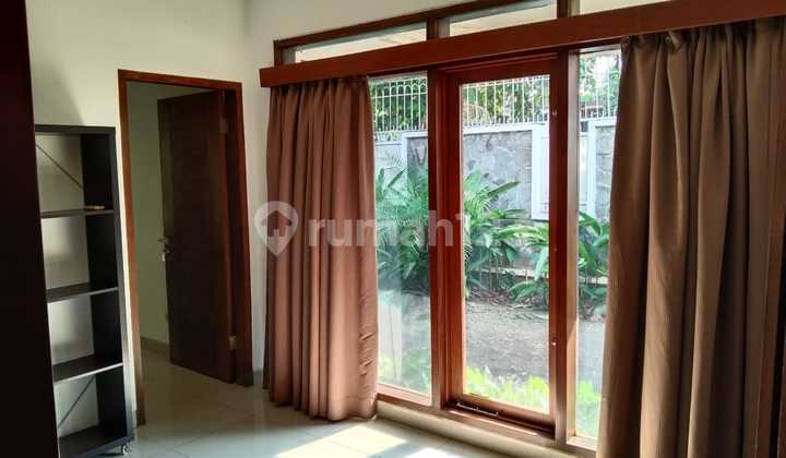  5 Bedroom House With Pool Near To Setiabudi Area In Kuningan kng122 