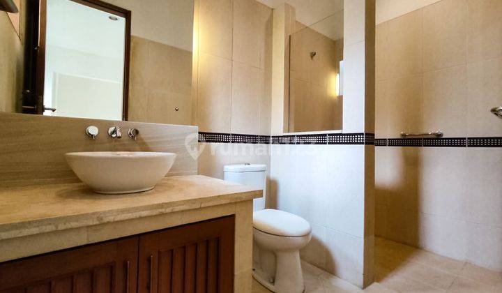 5 Bedroom Well Maintained House With Pool In Cipete South Jakarta Cpt254