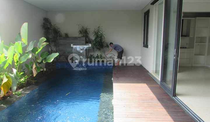 Modern Minimalist 3 Bedrooms House With Pool In Cilandak South Jakarta cld127