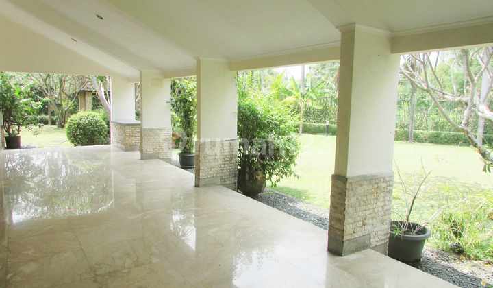 5 Bedroom Spacious House With Pool In Prestigious Area Pondok Indah pndind007