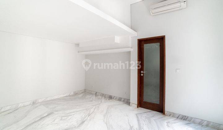Two Storey Modern House With 4 Bedrooms And Pool Inside Compound In Cilandak cld120 2