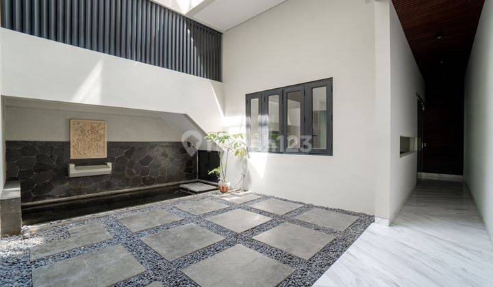 Two Storey Modern House With 4 Bedrooms And Pool Inside Compound In Cilandak cld120 3