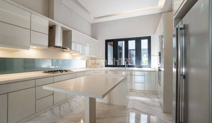 Two Storey Modern House With 4 Bedrooms And Pool Inside Compound In Cilandak cld120 4